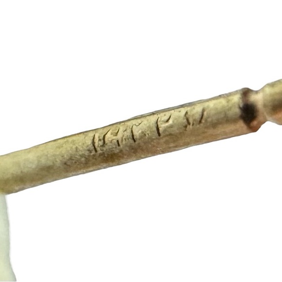 Stunning 1950’s Rose Carved Genuine Ivory 14kt Gold Post Earrings - Picture 9 of 10